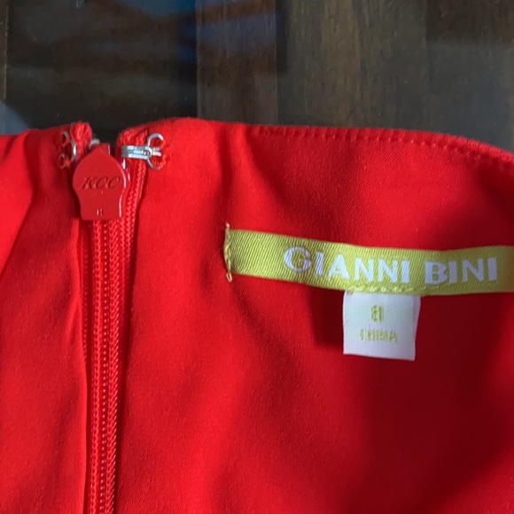 Gianni Bini Becca Color-block Button Dress. - Picture 7 of 12